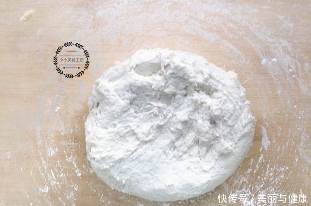 红豆和它是绝配,坚持每天喝一碗,滋补养颜补气血,女人要多喝!