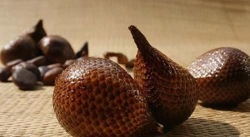 爱吃的人更健康，要坚持吃3种食物，排毒养颜，清理毒素