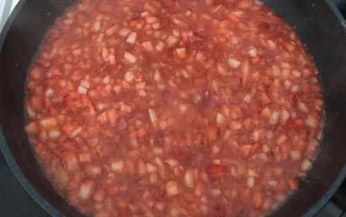 吃不完的草莓怎么办？教你做草莓酱，香甜可口，纯手工0添加