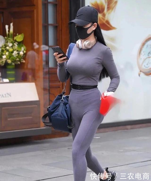 曼妙 穿着讲究,让身材尽显能展现独特魅力,曼妙的身姿值得拥有!