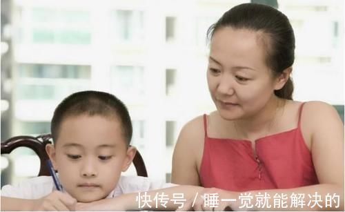 strong1|“等孩子上学我就上班”,当初底气满满的宝妈,却被现实绊住了脚