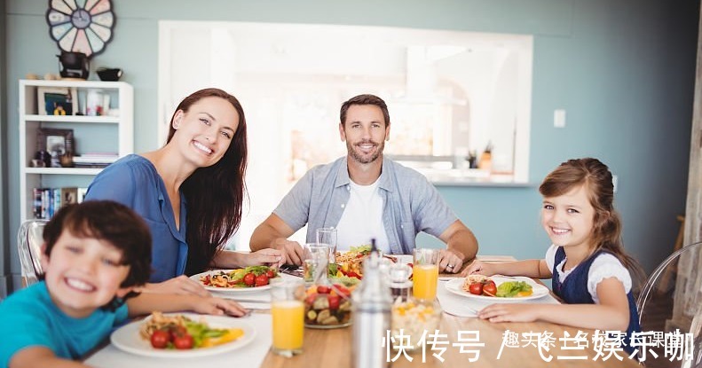 孩子|父母一定要给孩子3样东西,关乎孩子的未来,父母再节俭也要给!