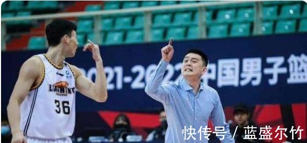 韩德君|怕什么来什么,郭艾伦意外受伤,杨鸣展望赛事,出言谨慎!