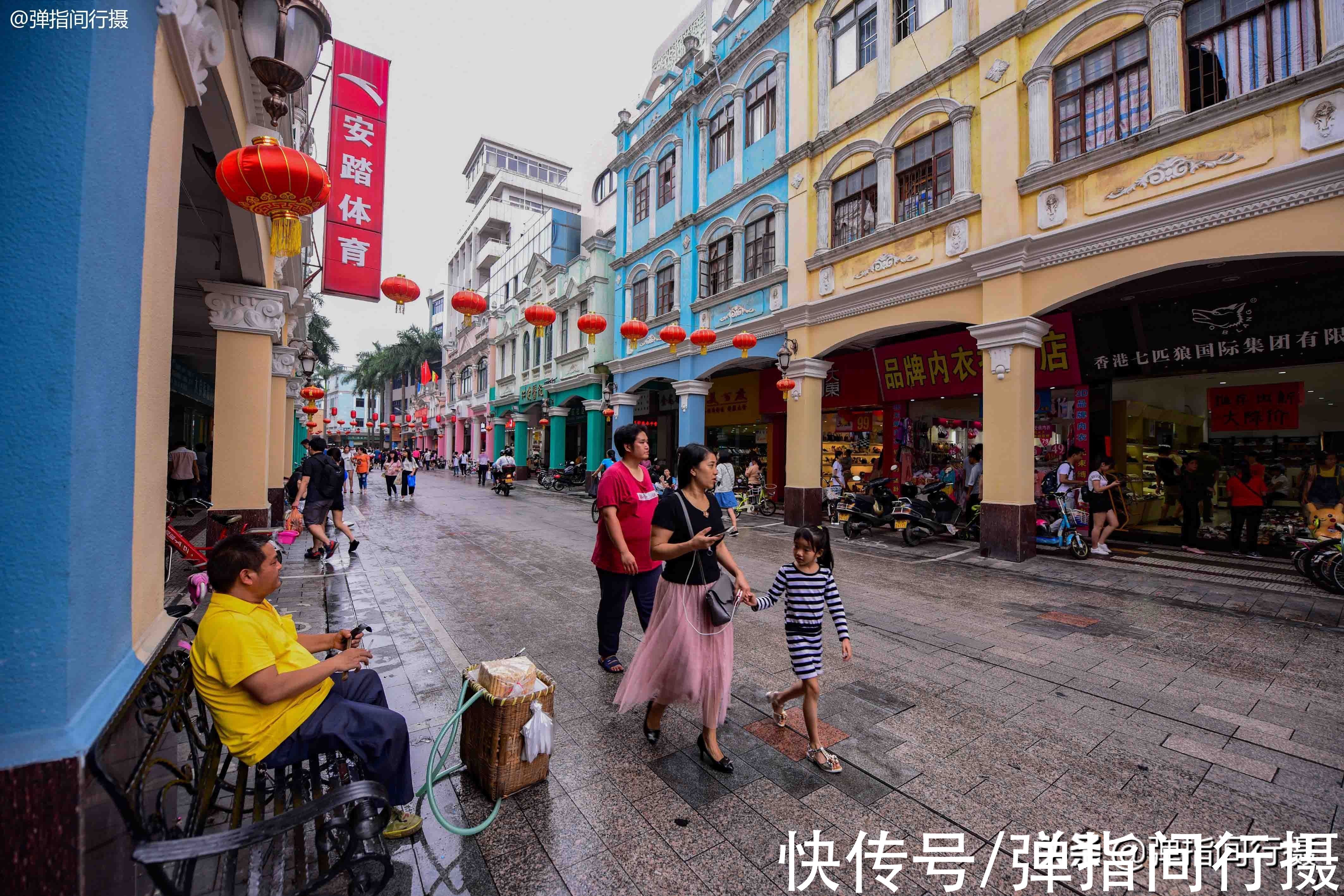 华盖路步行街@顺德有条彩色骑楼街，古色古香，人声鼎沸，是热门的美食聚集地