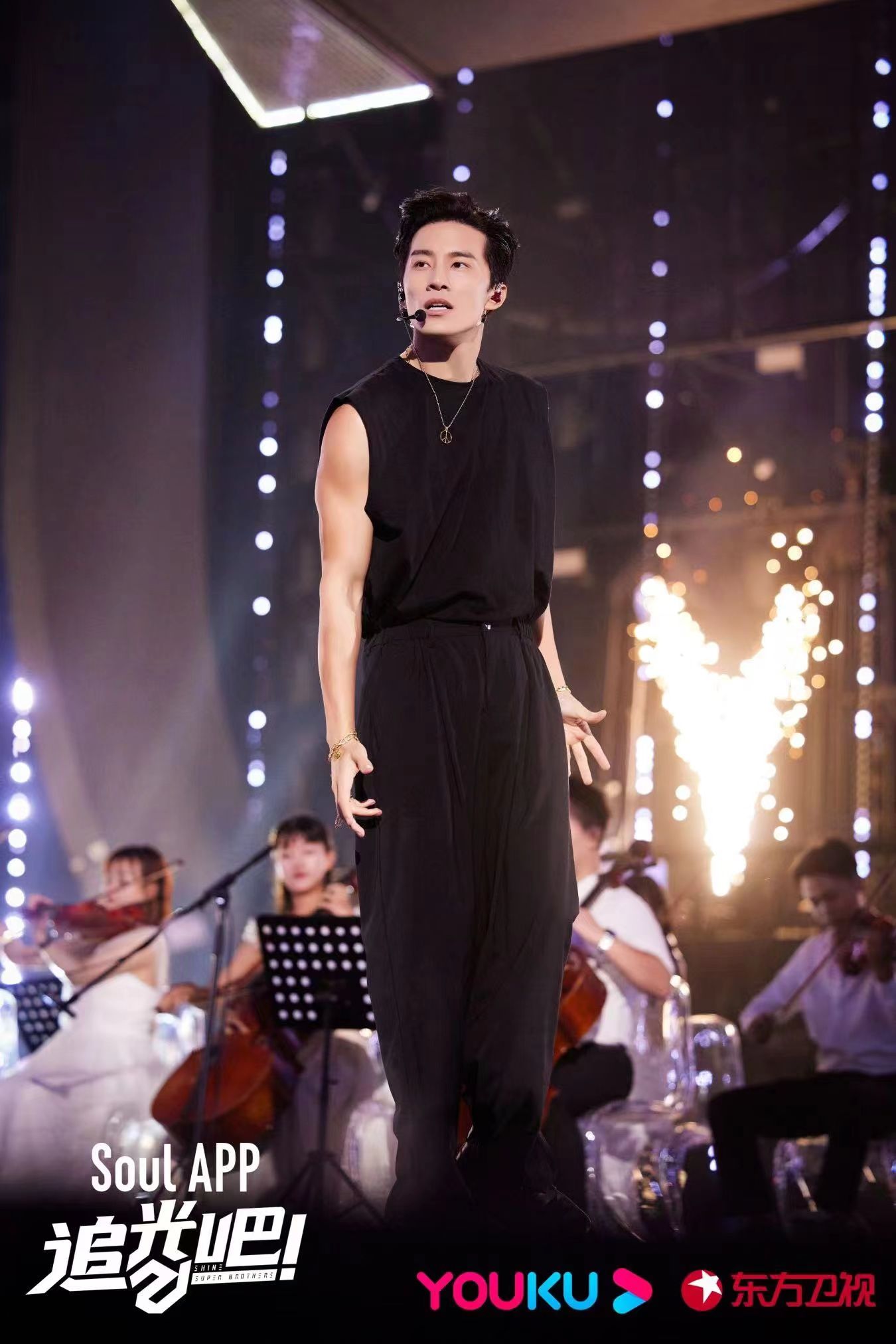 《追光吧》徐志賢不忘初心回歸舞臺(tái) 成最亮眼黑馬