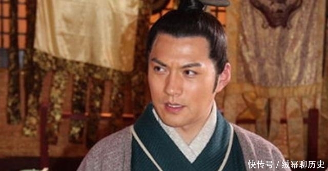 李世民|秦琼卧病在床,李世民派太医送药,秦琼看太医刚走:赶紧把药倒了