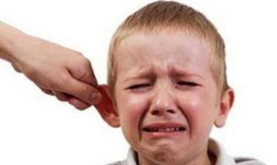 脸部|教育孩子,别轻易打他4个部位,都是“生命线”,小心后悔来不及