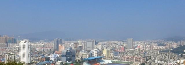 如果你来到龙岩,你一定会看到闽西的人都喜欢这里的美食