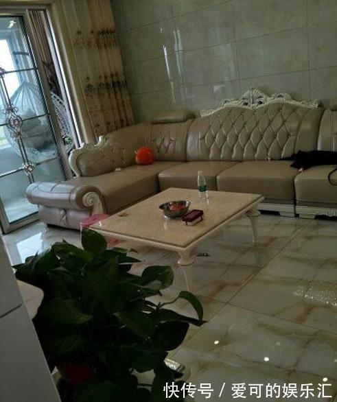 奇葩|参观朋友新家，一进门就被地砖雷倒：审美够奇葩