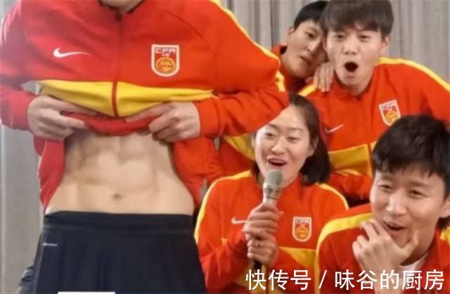 海参|女足勇夺冠军,饮食很自律,男足越养越肥,没有对比就没有伤害