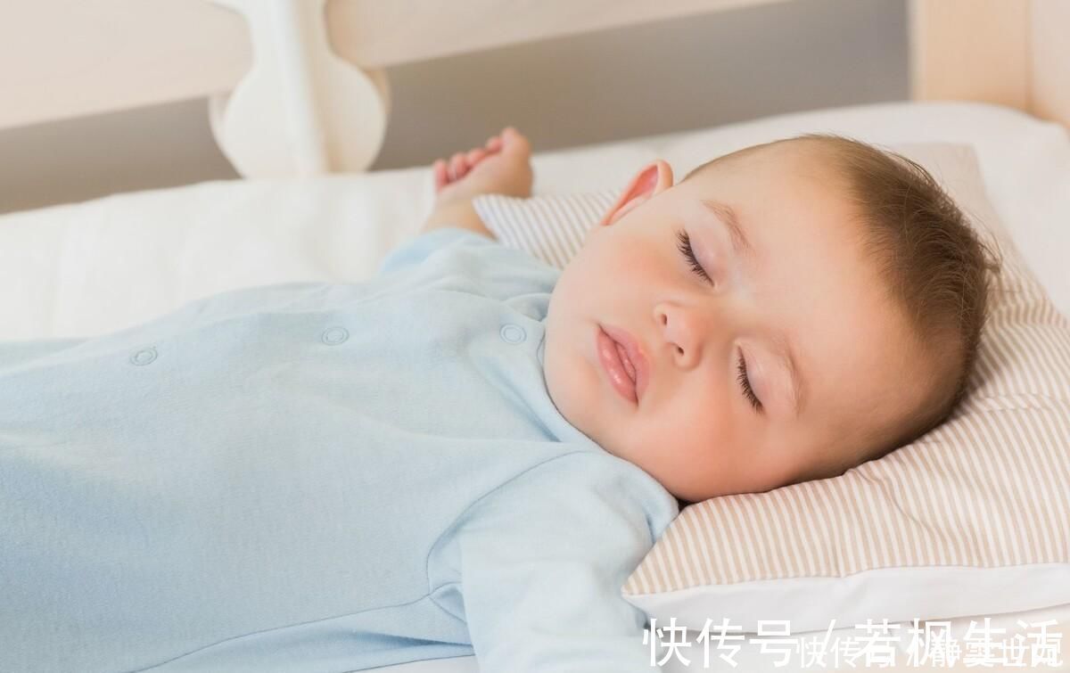 尿不湿|如何培养宝宝睡整觉?尝试3个方法 有立竿见影的效果