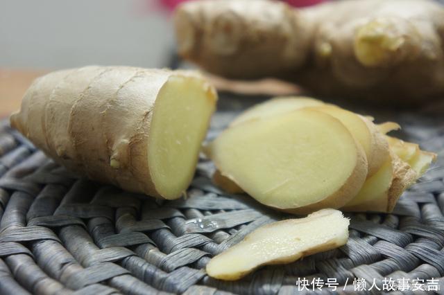  也会影响|失眠是“吃”出来的？再三劝告：四类食物，劝你趁早撤下饭桌