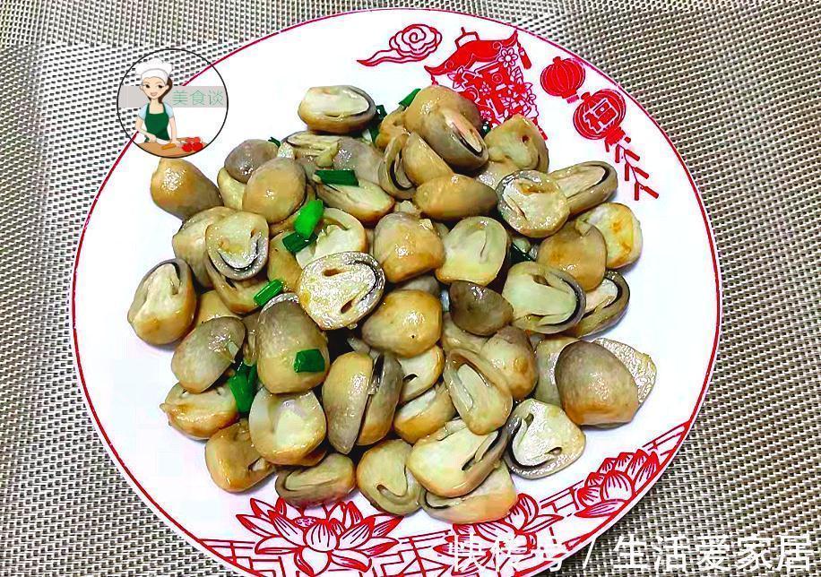 lily|秋天,此菜女人记得要多吃,不放肉也很鲜,补铁养血,提高免疫力