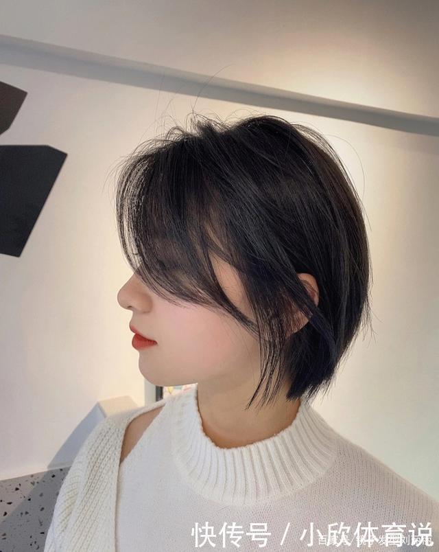 女士发型别乱剪,不妨试试这十几款,减龄瘦脸有气质