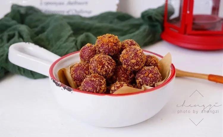 过年必备的5种炸丸子做法,外酥里嫩,有荤有素,年味十足!