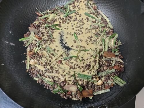  腊肉|做腊肉别只会放盐，多加5种香料，做好的腊肉晶莹剔透，香而不腻