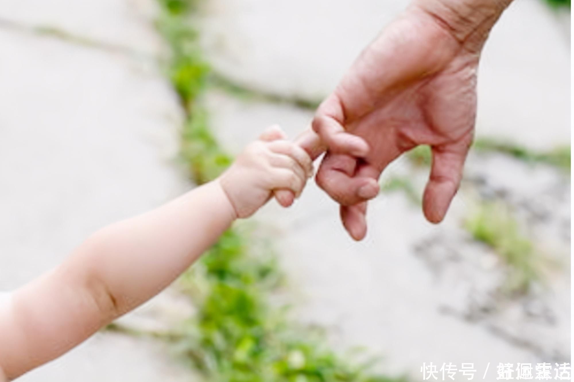 发育|宝宝聪不聪明,关键要看手掌部位的这个信号直接影响大脑发育