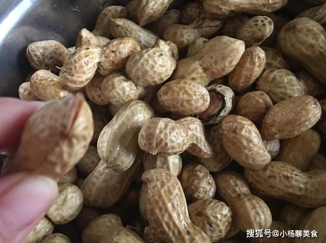 入味|做水煮花生，花生不要直接煮，大厨教你这样做，入味快，味道香