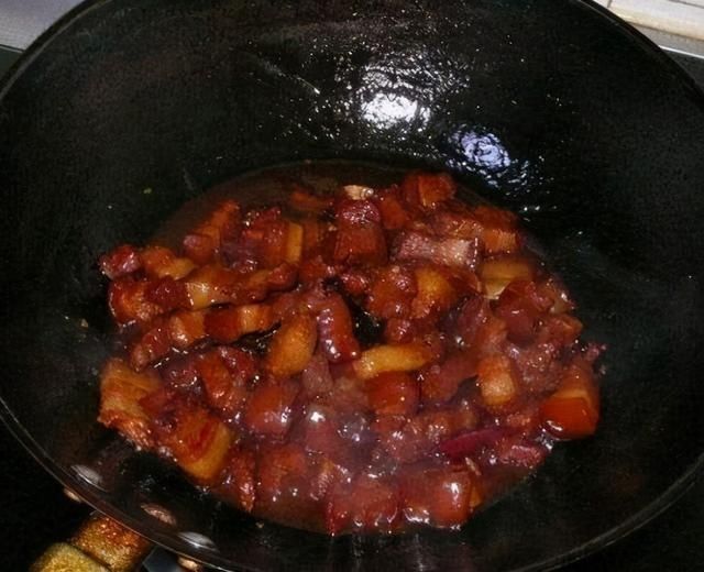 红烧肉|红烧肉别只会炒糖色,多加这一步,烧出的肉肥而不腻,酥而不烂