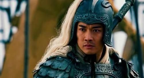 投敌|夷陵之战中刘备的重大损失：庞统的弟弟叛变，318名官吏投敌