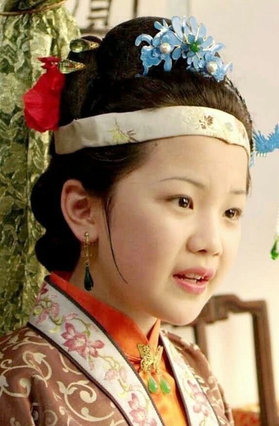 红楼梦&晴雯被赶走，王夫人并不冷血无情，你看晴雯犯了贾家的什么大忌？