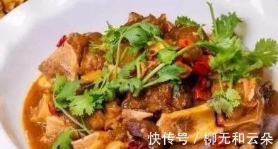 三黄鸡|小暑过后请客吃饭教你几道美味诱人的家常菜，鲜香入味，老少皆宜！