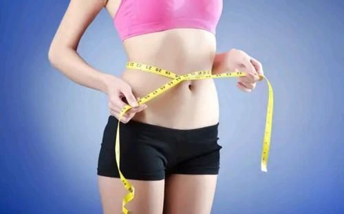 女性|为什么有些女性减肥，最后还胖了一圈，或许和饭后的这些习惯有关