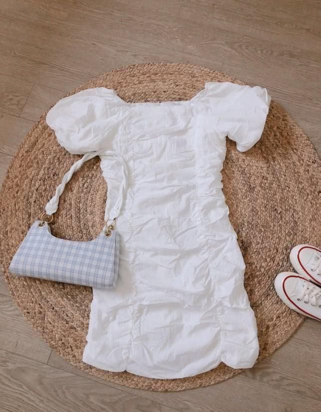 收藏啦28套简约，越看越好看的夏季日常舒适搭配LOOK