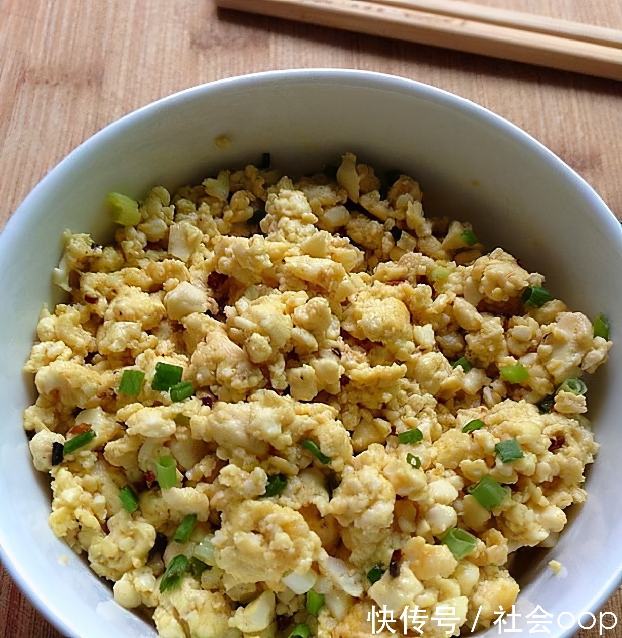 女性想要皮肤好常吃3种美食,清热排毒,安神助眠,早喝早受益