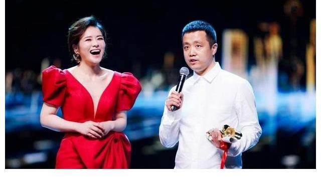 時間的答卷|新節目頻上熱搜，上海電影節指定她主持，東方衛視還得看她