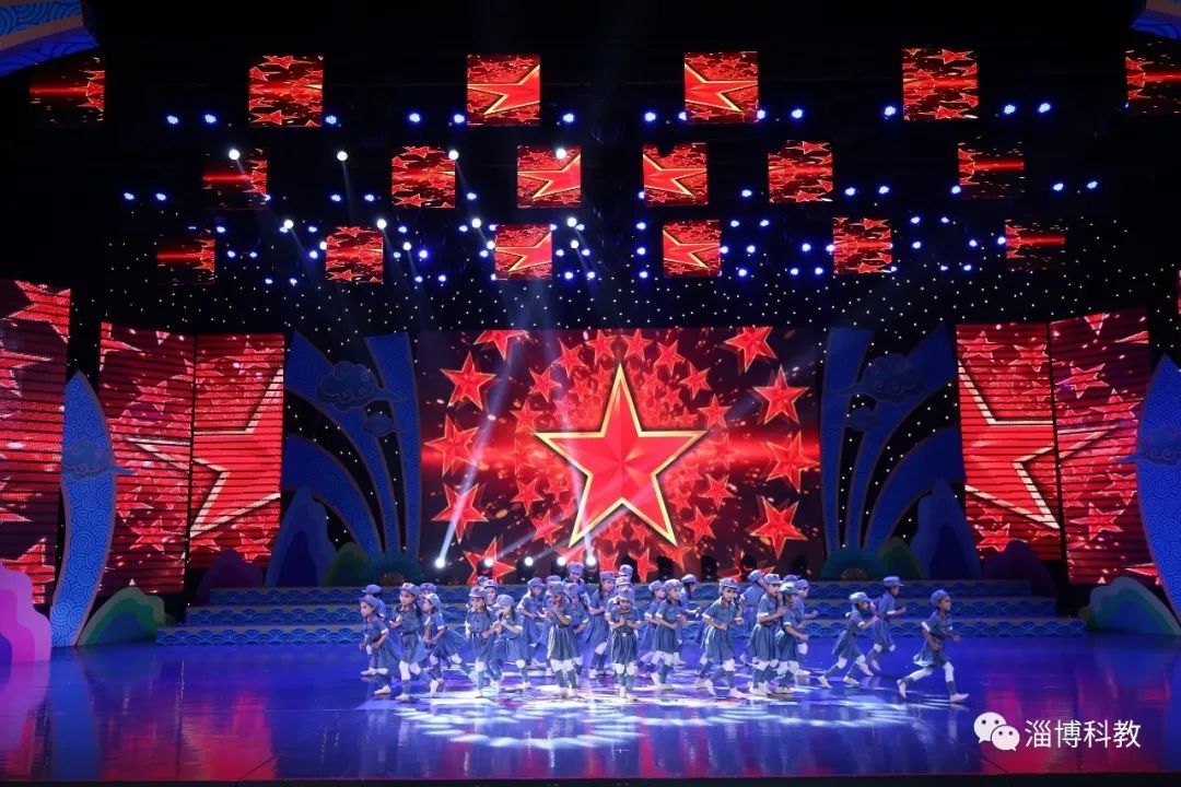 大幕拉開！2022跨年盛典開啟錄制！一起為孩子們加油！