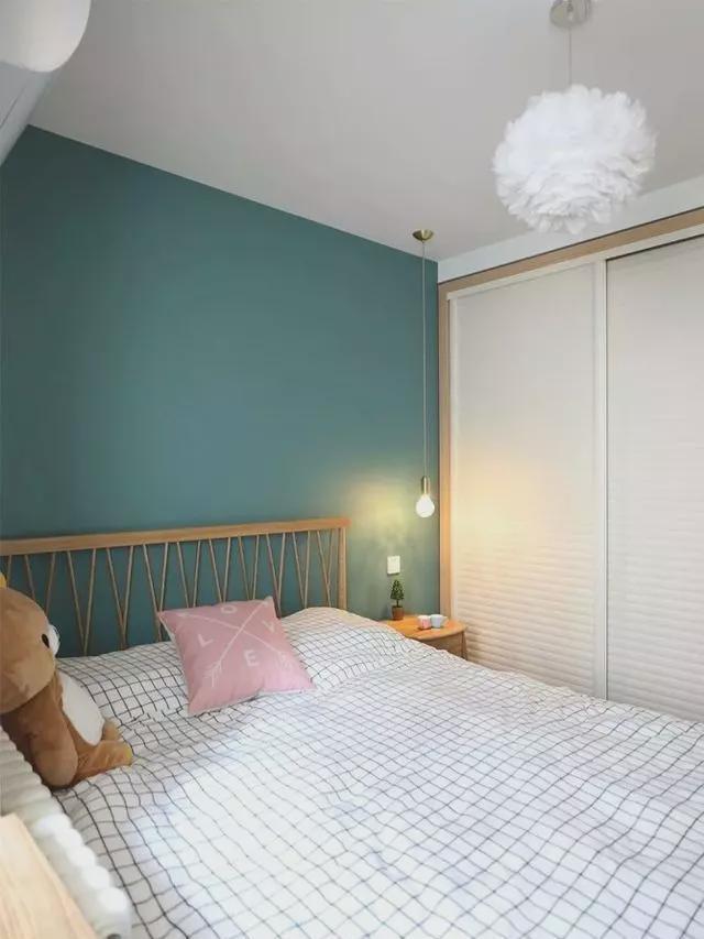 主卧|55㎡新房,主卧做个小改造,完工实用极了,一家三口入住太幸福!