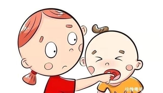 孩子|3岁男孩误食502胶水,妈妈下意识动作,获医生称赞平时没少读书