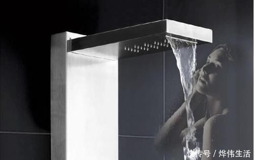 卫生间|卫生间不要装手持花洒了,如今早流行装这种,洗澡舒服又方便