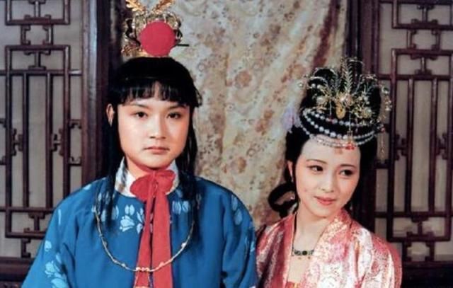 贾宝玉神游太虚境,为何要和秦可卿云雨你看曹雪芹是怎么写她的