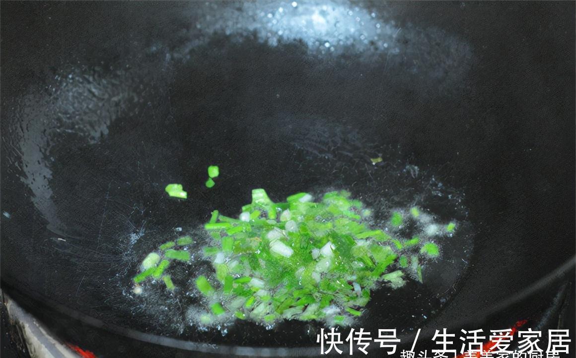 天气干燥,包饺子别用韭菜、白菜了!此食材润肺止咳,秋天最是鲜