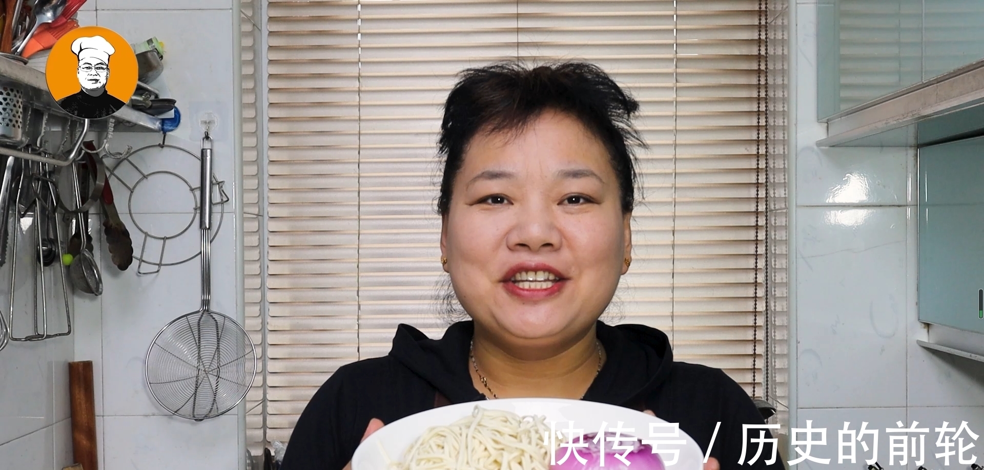 老刘|1个洋葱1把面条，简单一做，我家一周吃5次，又香又解馋