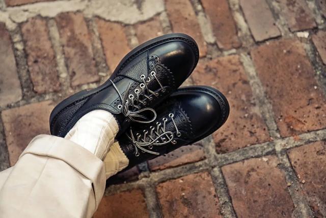 foot the 只有那些最叛逆、最朋克的人,才敢欣赏这样的鞋