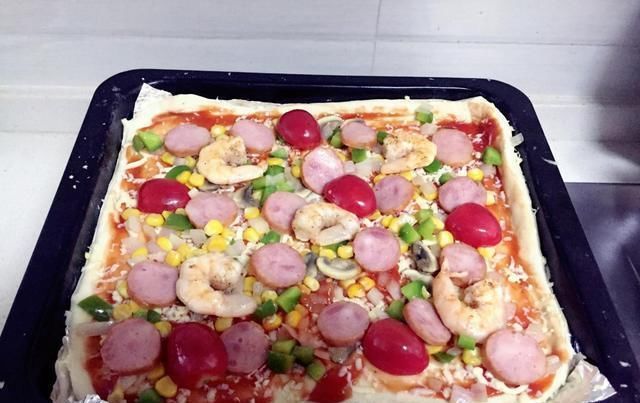 你做的披萨不拉丝教你一道重磅披萨,不仅能拉丝还超丰富