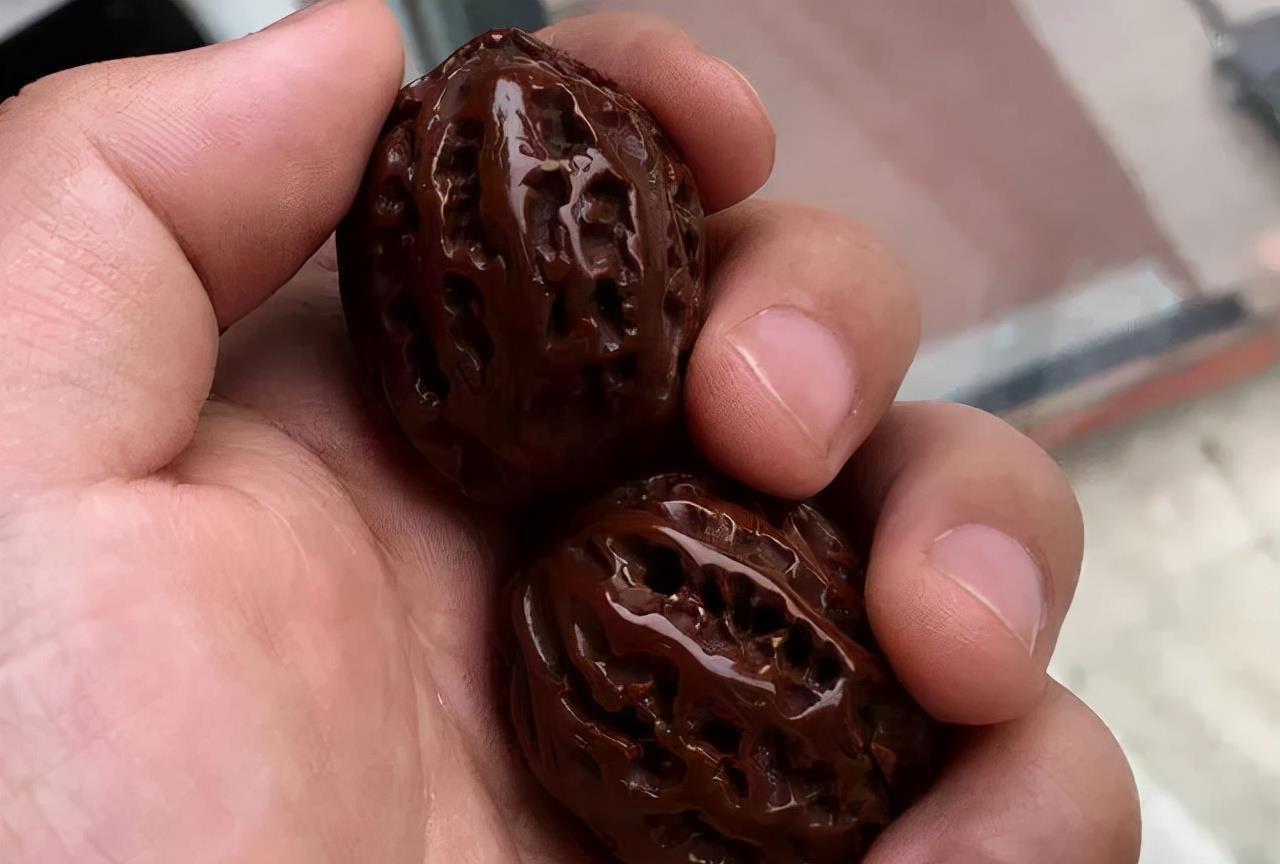 胃溃疡|如果你只知道核桃补脑，这几个功能却不知道，那就太可惜了