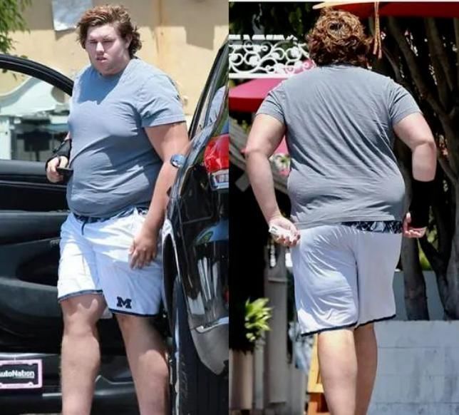 两个儿子|守灵小伙看到女尸太漂亮,一时没忍住竟欺负了她,女尸活了