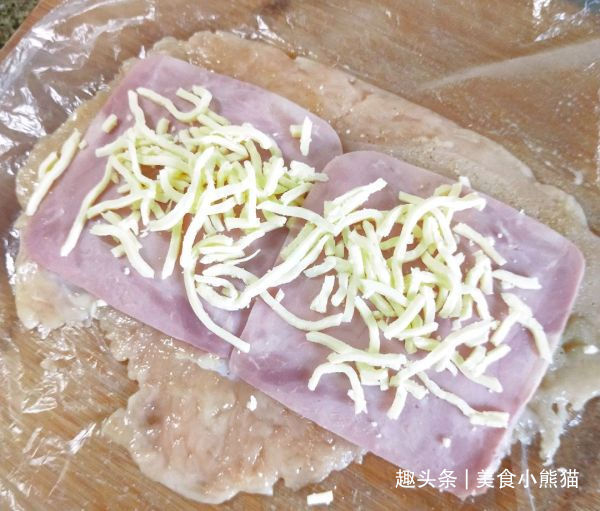 教你在家做超级美味的芝士鸡肉卷，外皮酥脆流行馅，芝士控的福利