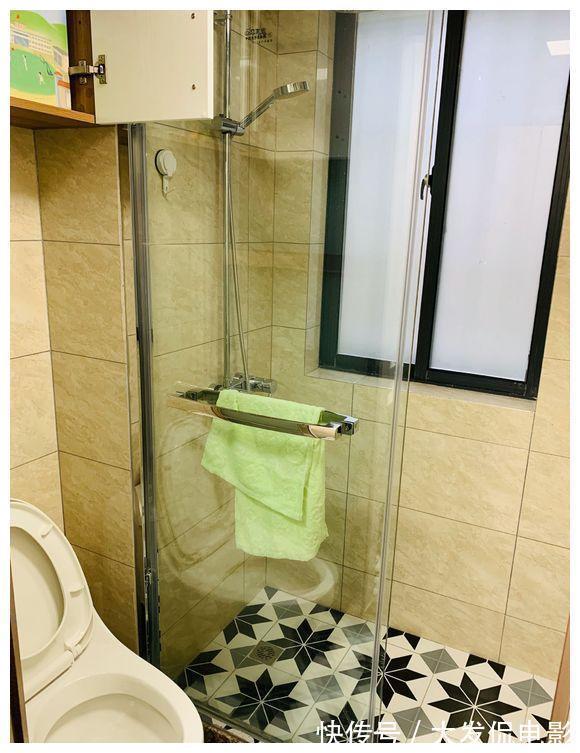 卫生间|参观新房装修，花5万全屋定制收纳柜，我家后悔装早了！