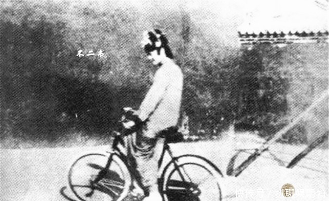 镜头|直击镜头下真实的末代皇后婉容：如同娇艳的花，难怪备受溥仪宠爱