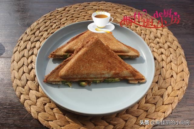 金枪鱼三明治|9月孩子就馋这早餐，我每周准做3次，5分钟能上桌营养美味又顶饿