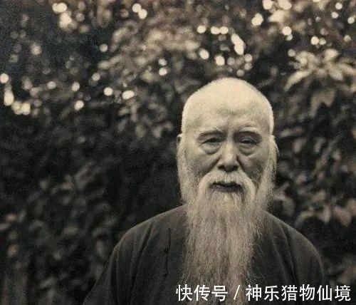 小便!他酒醉题字:“不可随处小便”,清醒后改动字的次序,成经典名言