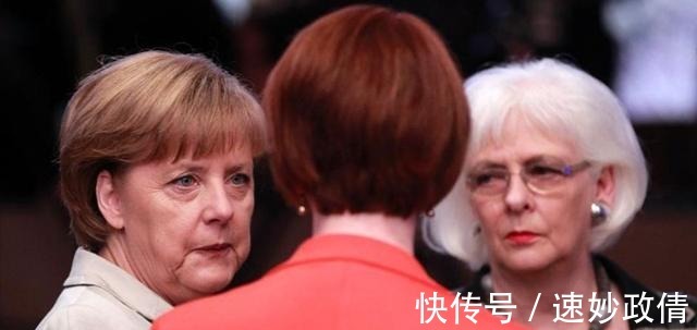 杰辛达·阿德恩|西装颜色达90种,默克尔的穿着和发型与权力低调呼应