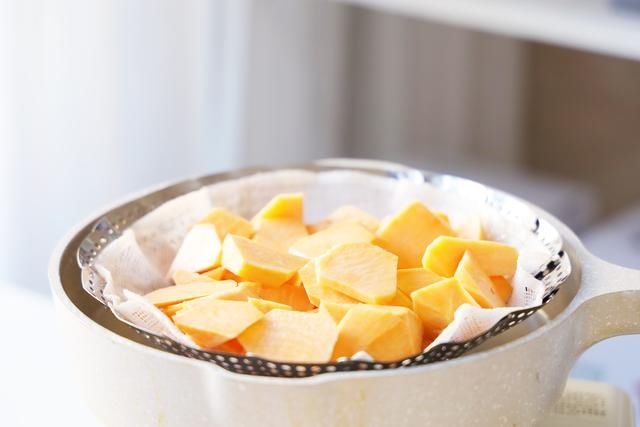 红薯新吃法,这做法真是头一次见,好吃解馋,孩子特别爱吃