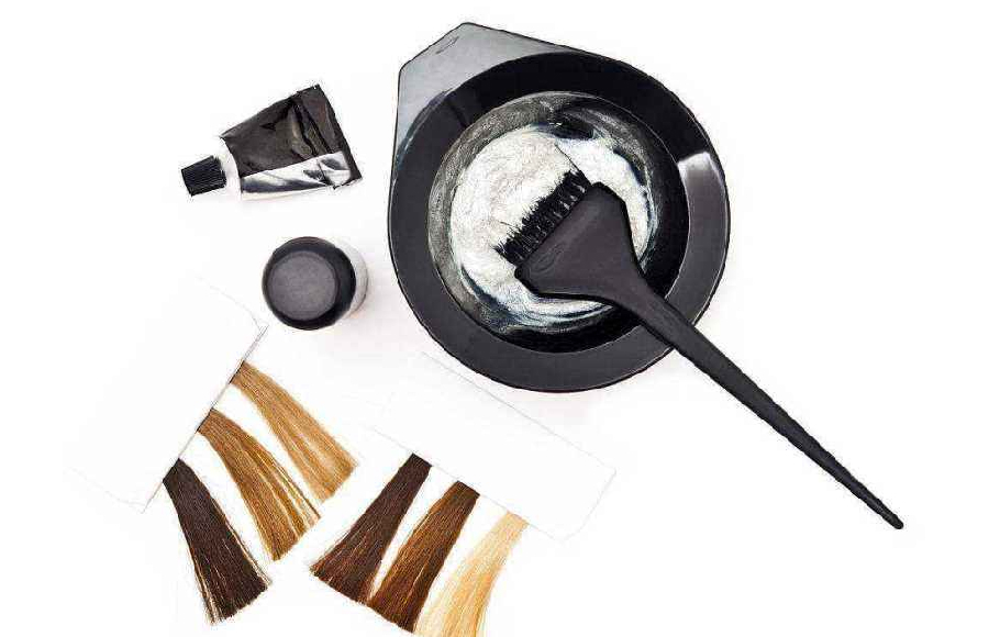 染发|头发“一半黑一半黄”,怎么才能染均匀?学会这三招轻松染头发