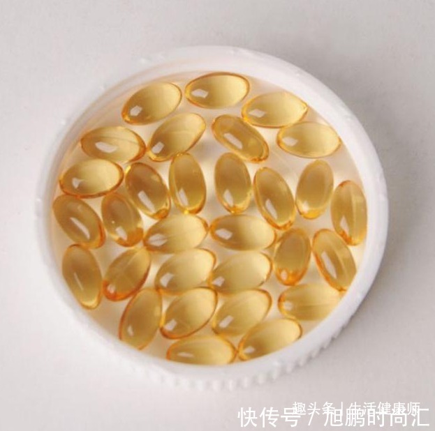 维生素e 50岁以上的老阿姨,想要告别黄脸婆,4个护肤妙招,方便又实用!